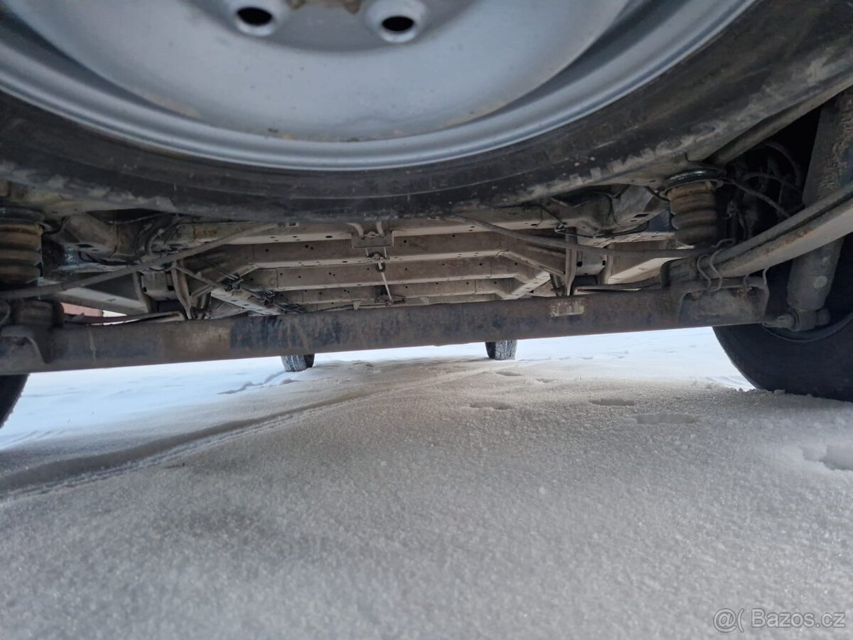 Dodávka s motorem 3,0 IVECO - JEN 116.000 KM 💯 - 14