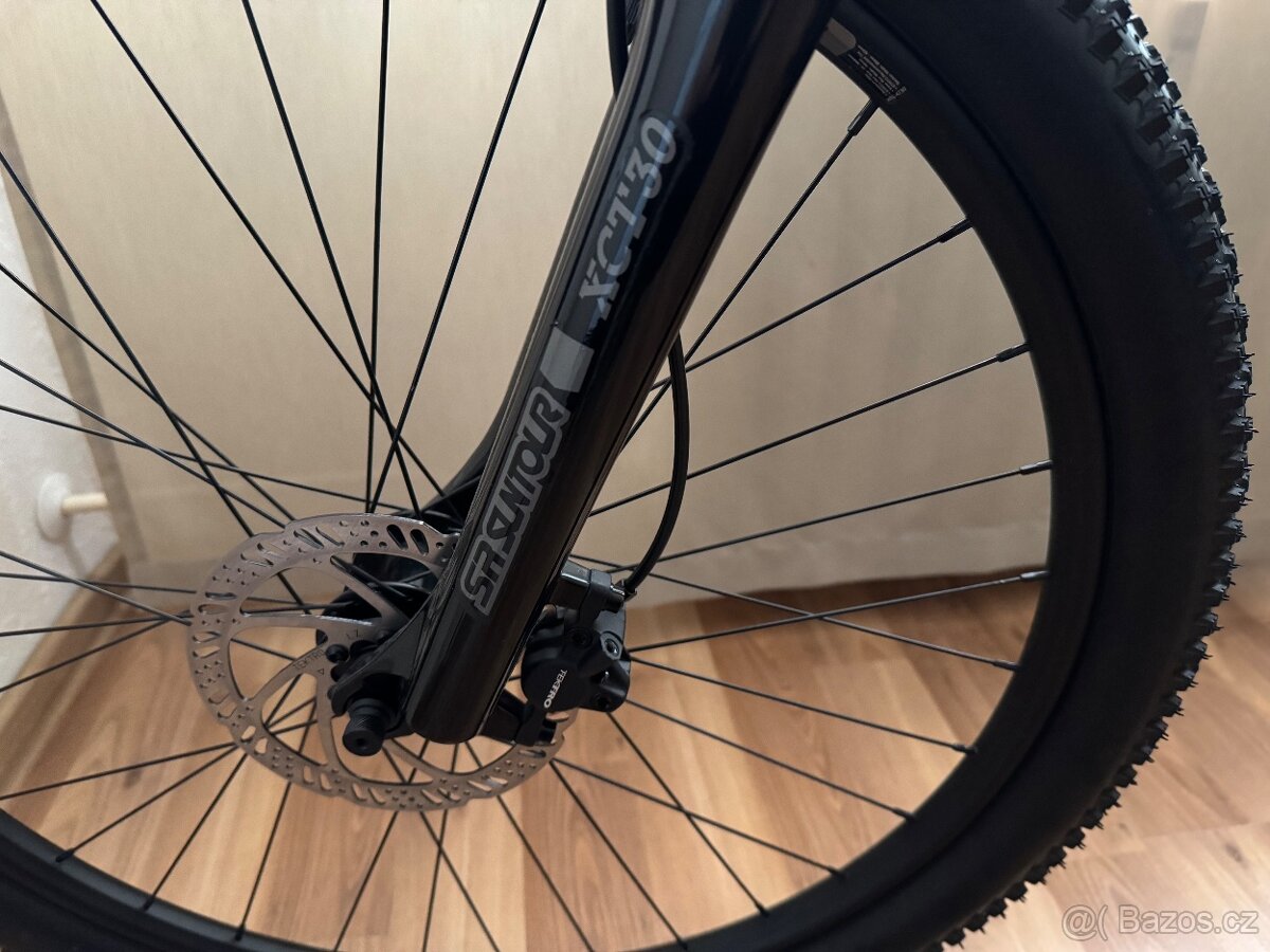 Horské kolo – GT Avalanche 27,5" - 14