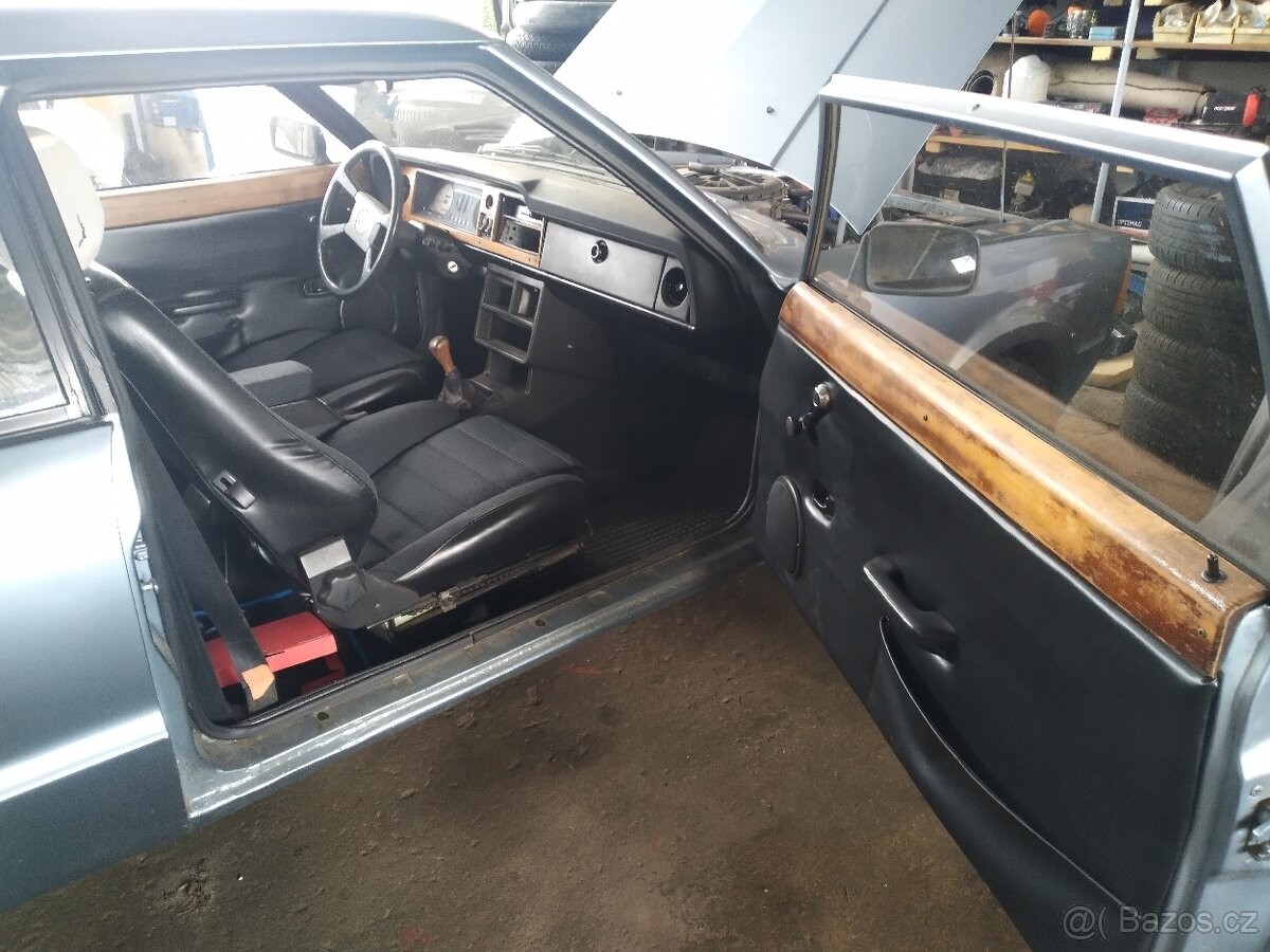 Ford Taunus coupé - 14
