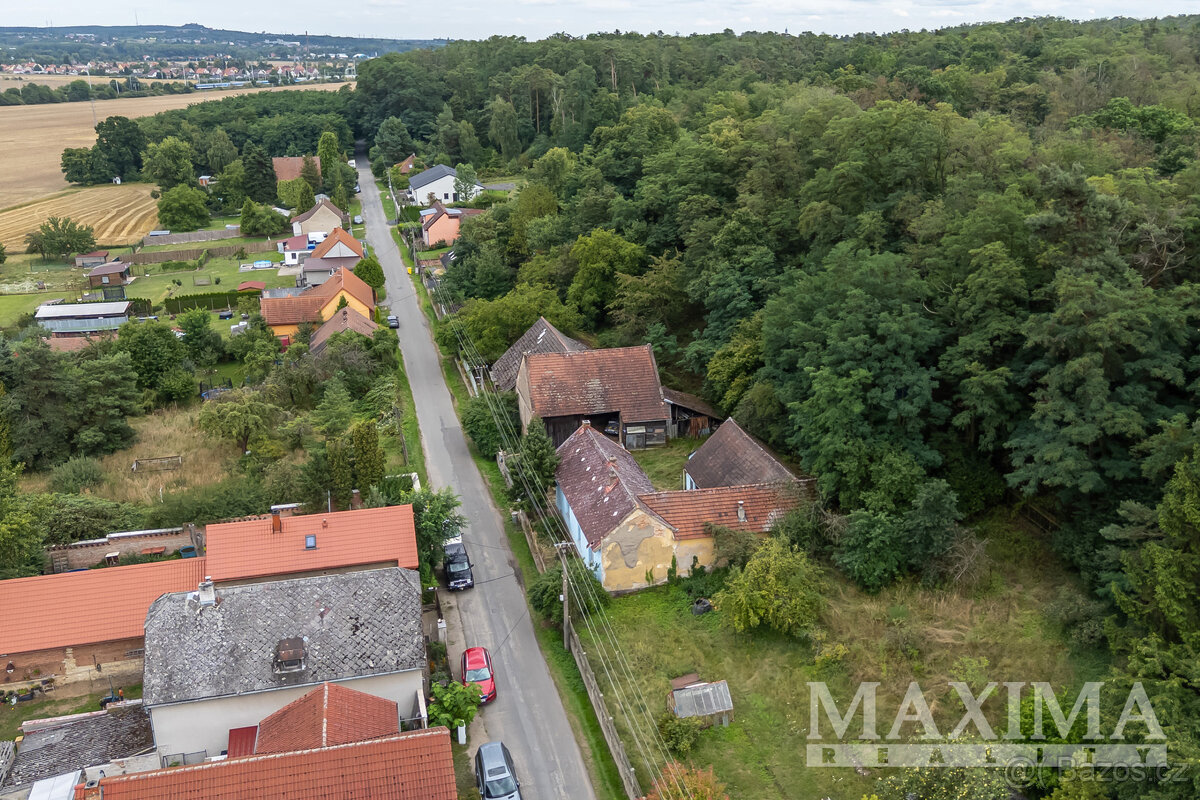 Dům 2+1 o ploše 200 m2 - Dolní Beřkovice, Podvlčí - 14