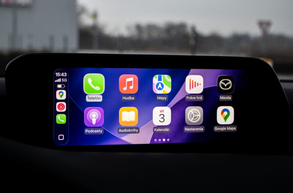 Mazda 3 90kW (2020). - 14