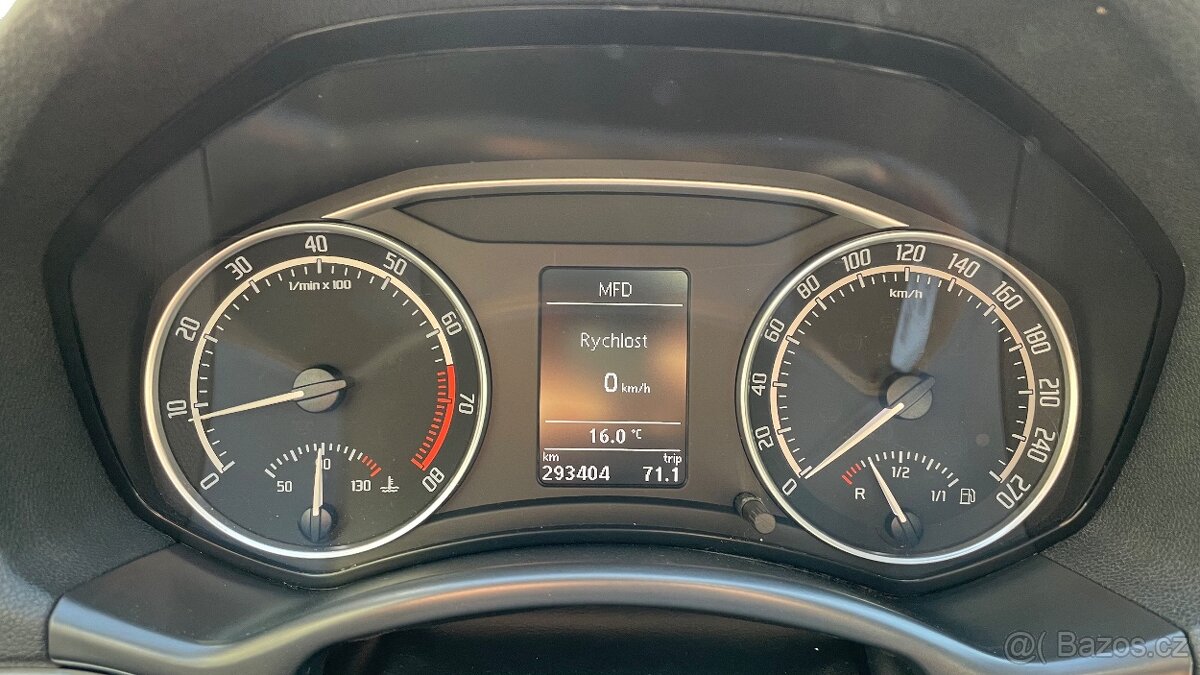 ŠKODA OCTAVIA 2.0TSI RS XENONY - 14