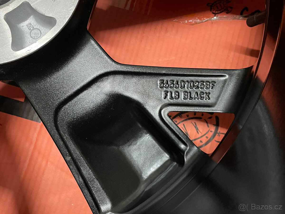 ŠKODA KODIAQ NOVÁ R19 TRIGLAV 235/50/19 103V XL DOT2023 - 14