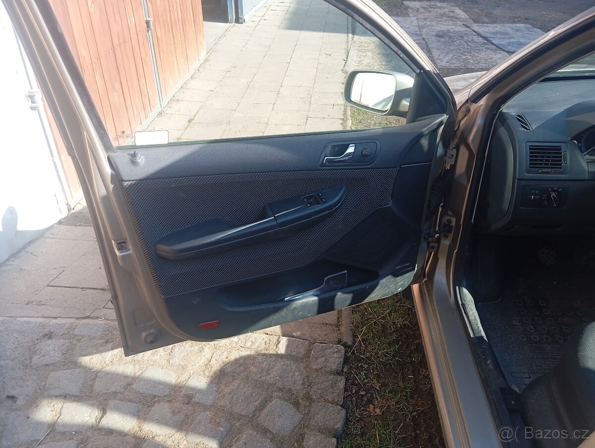 Fabia 1.2HTP 40kw na náhradní díly - 14