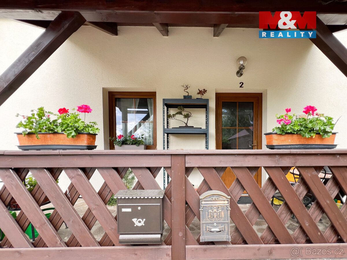 Prodej rodinného domu, 254 m², Stožec - 14