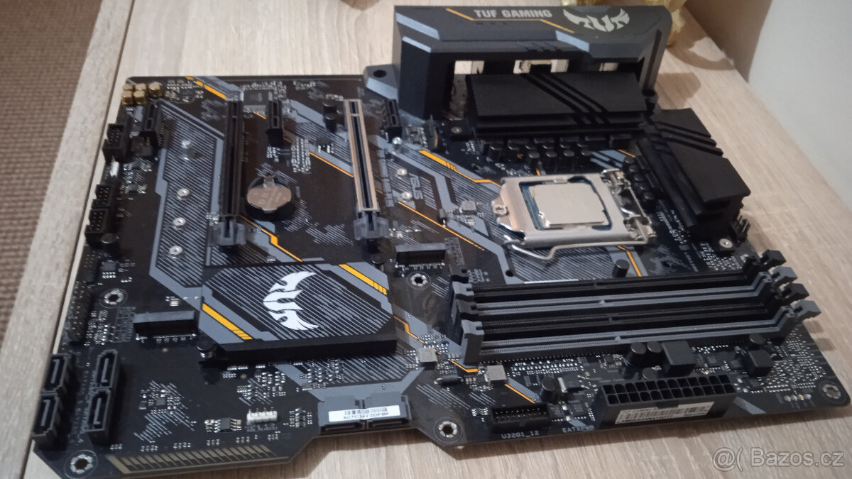 Prodám procesor Intel Core i5-10400F - PERFEKTNÍ STAV - 14