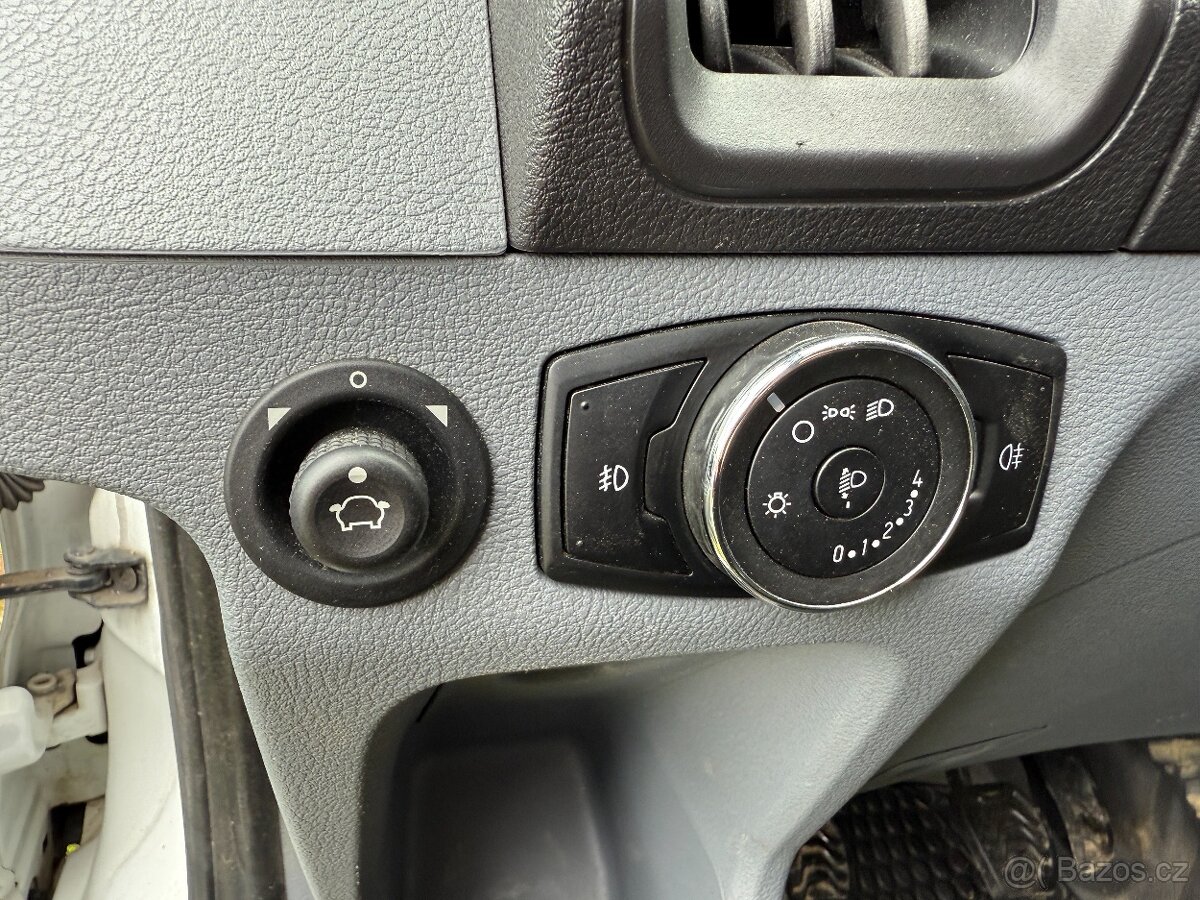 2018 FORD Transit 4x4 hlučná převodovka DPH - 14