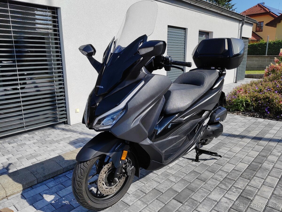 Honda Forza 125 - 14