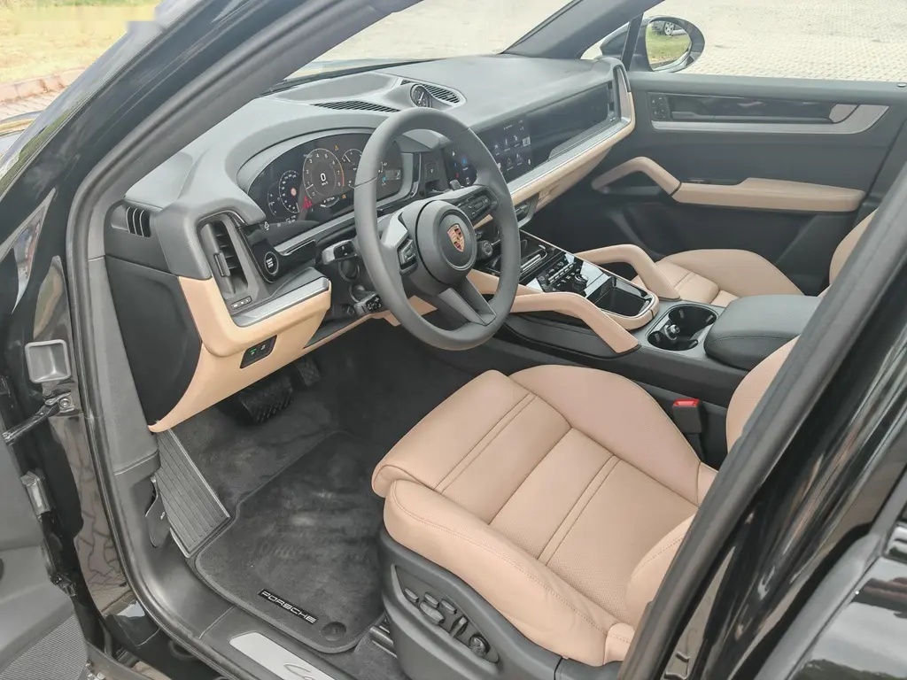 Porsche Cayenne, 3.0 V6 Coupe MY2025 1 - 14