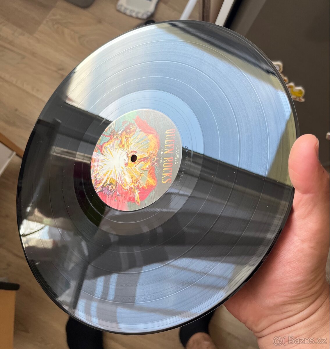 Queen – Queen Rocks - 14