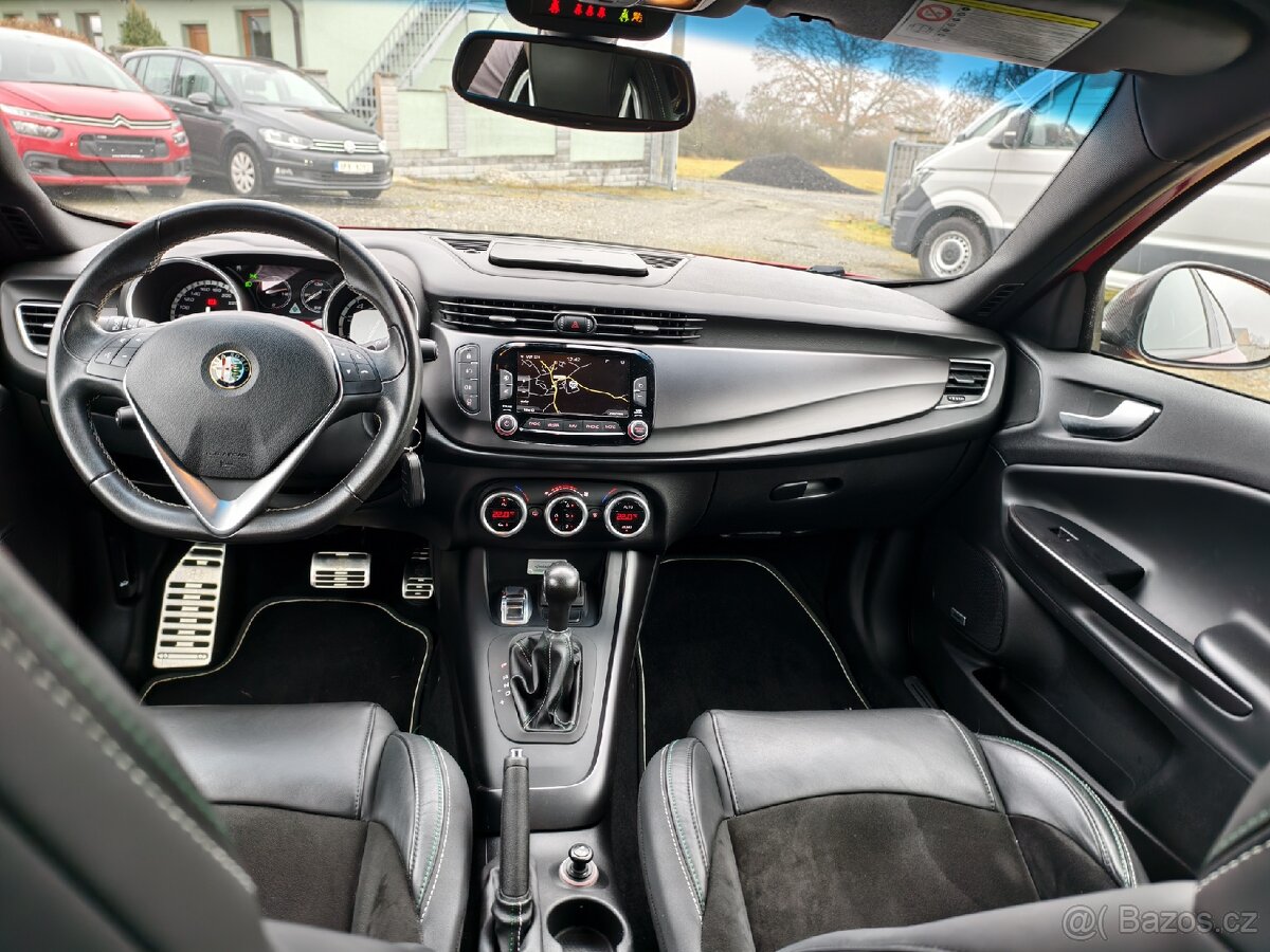 Alfa Romeo Giulietta QV - 14