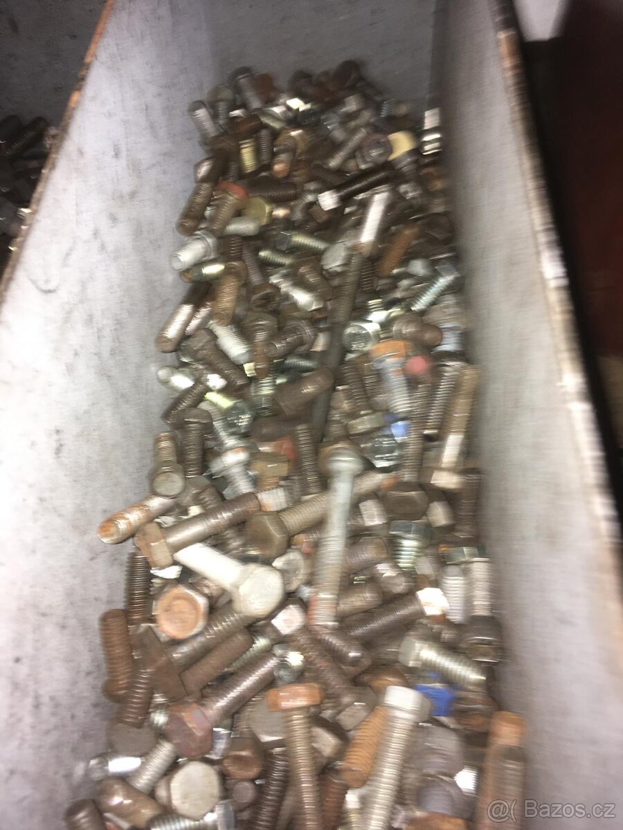 Šrouby a matice dle přiložených tabulek - 14