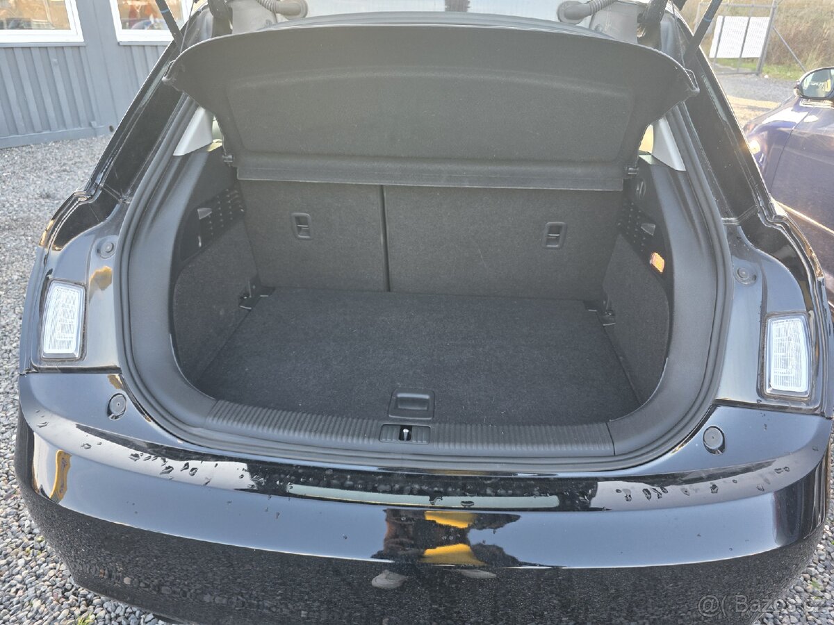 AUDI A1 - 1,2TFSi benzín - 63kW (2014)...na splátky VŠEM - 14