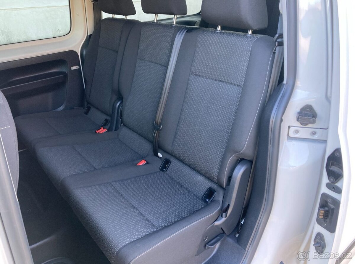 VOLKSWAGEN CADDY MAXI 2,0TDi 7míst webasto - 14
