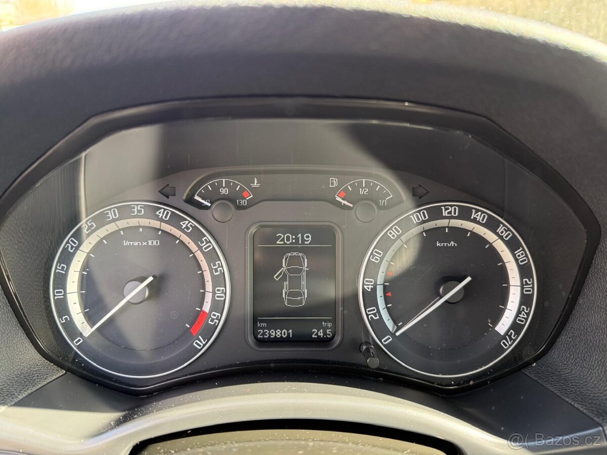 Škoda Octavia, RS 2.0TSi 147kW ABT - 14