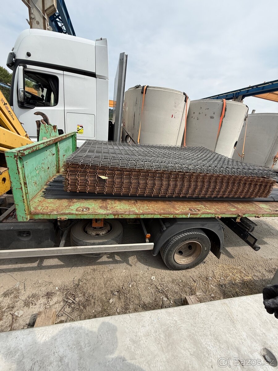 Roxory, kari sítě, třmínky, armokoše, věnce - 14