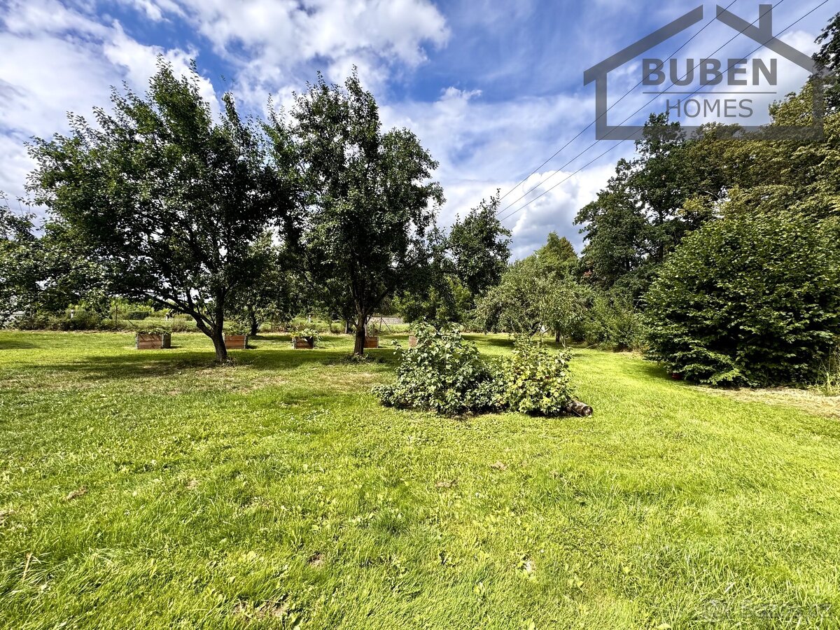 RD 7+kk (užitná plocha 250 m²), letní kuchyň, kolna, pergola - 14