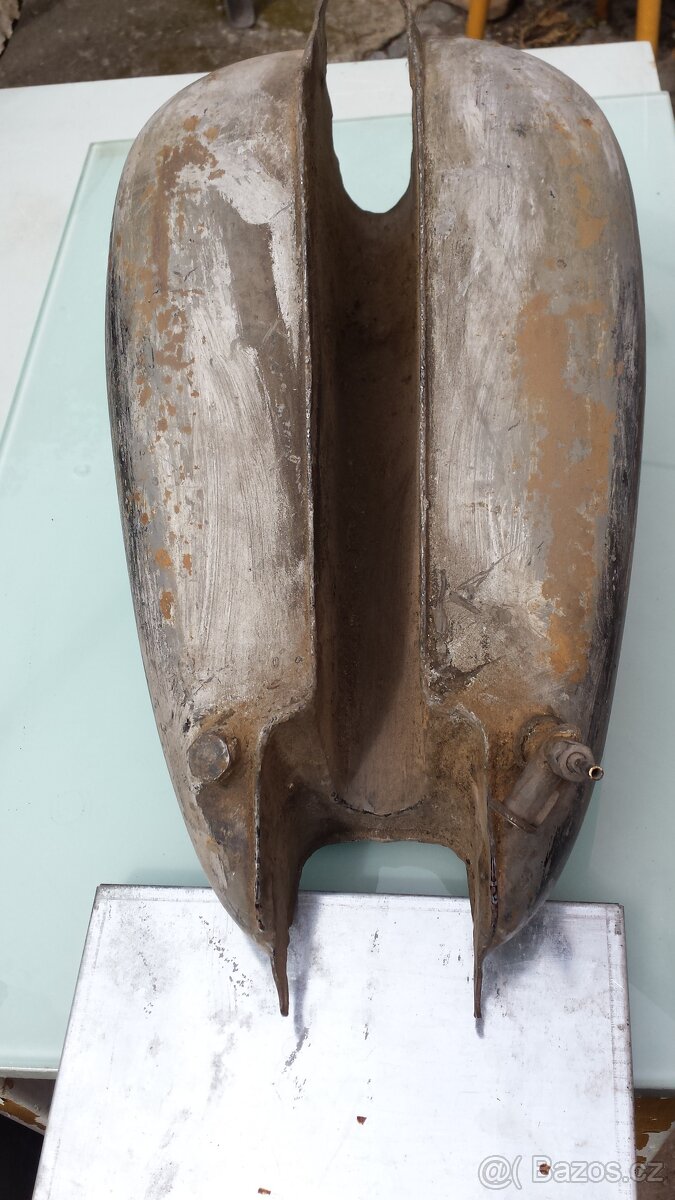 Nádrž ČZ 150 - 14