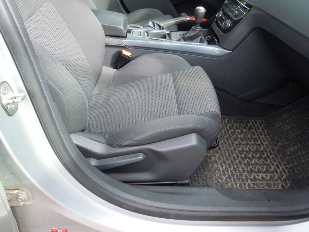 Peugeot 508 2.0HDi 103kw(140hp) r.v.5/2011 - 14