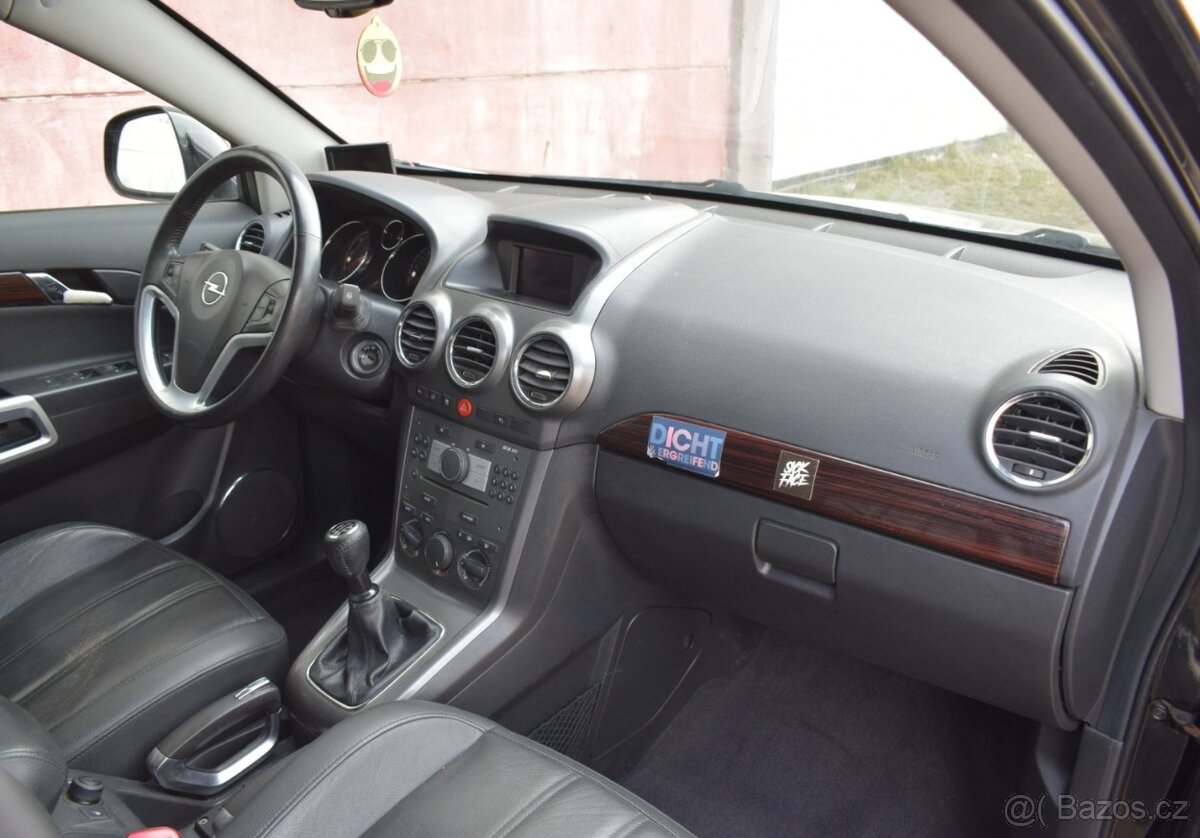 Opel Antara 2.0CDTi 4X4/TAŽNÉ/KŮŽE/MANUÁL/ - 14