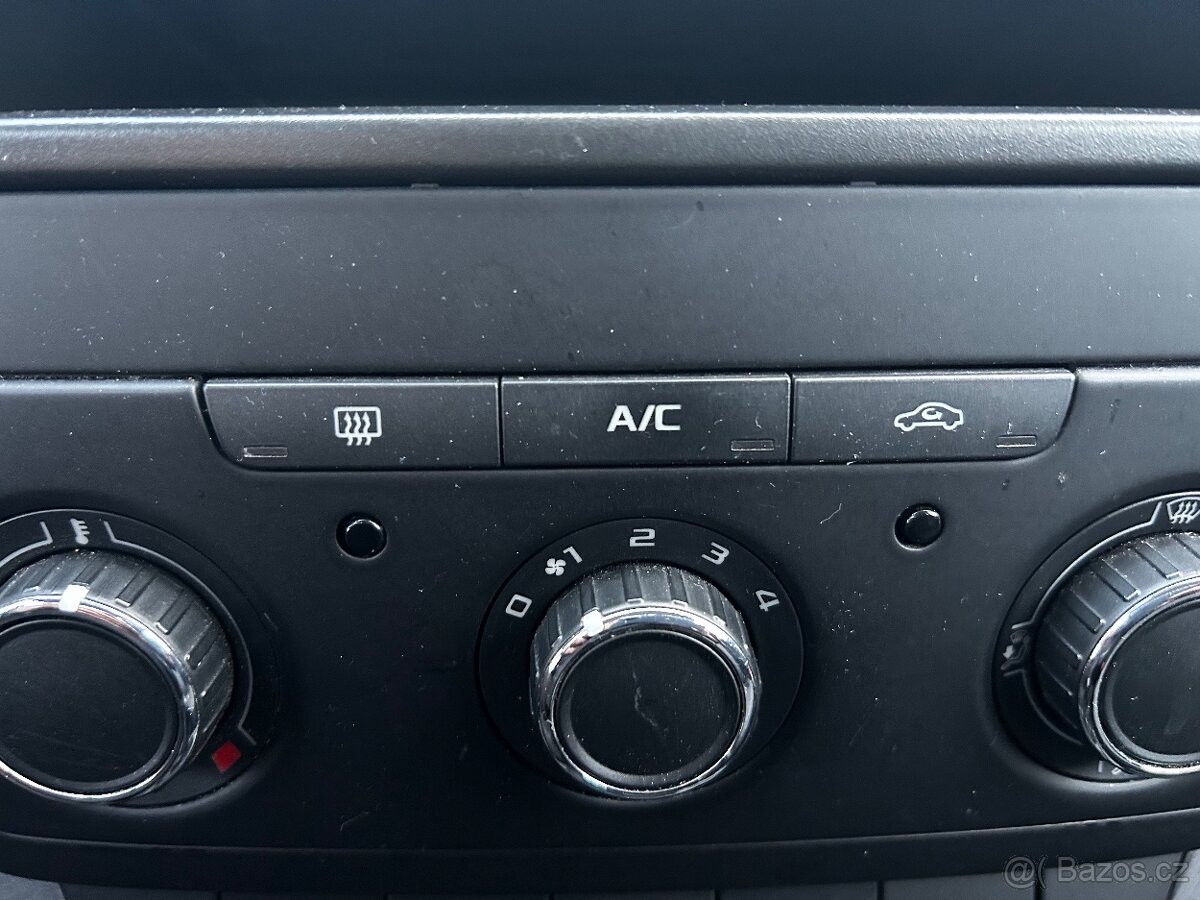 Škoda Yeti Active 1.2Tsi 05/2015 - 14