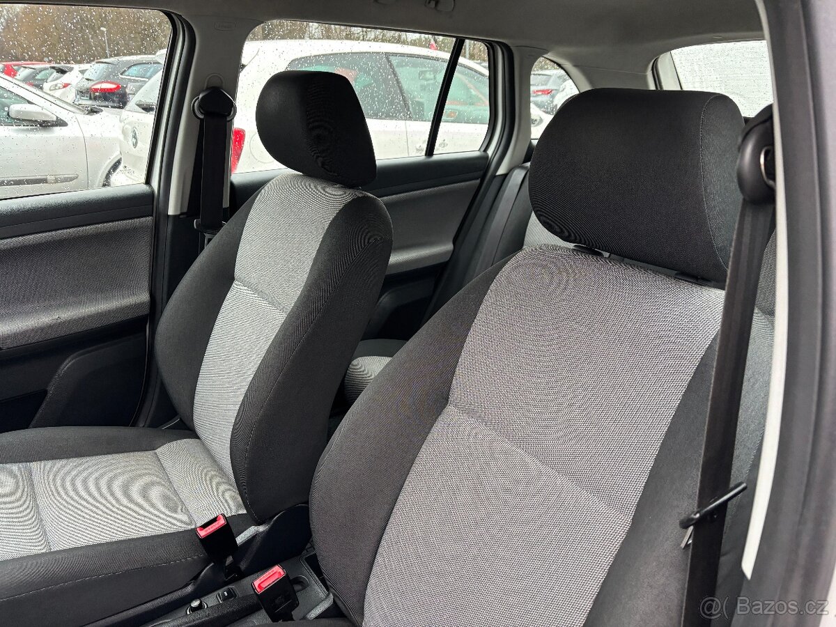 Škoda Fabia 1.2i - 14