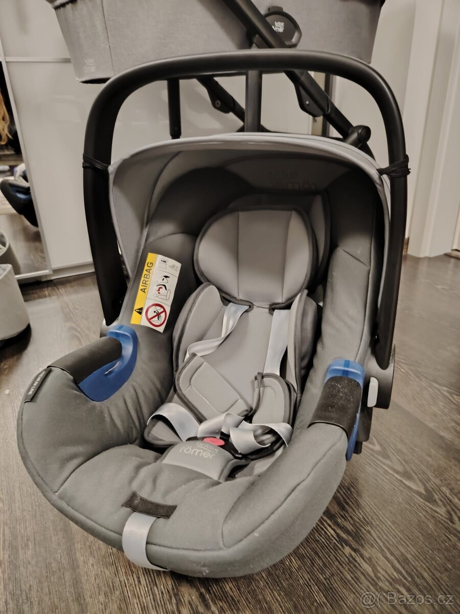 Britax Römer Kočárek Smile III 3v1 - 14