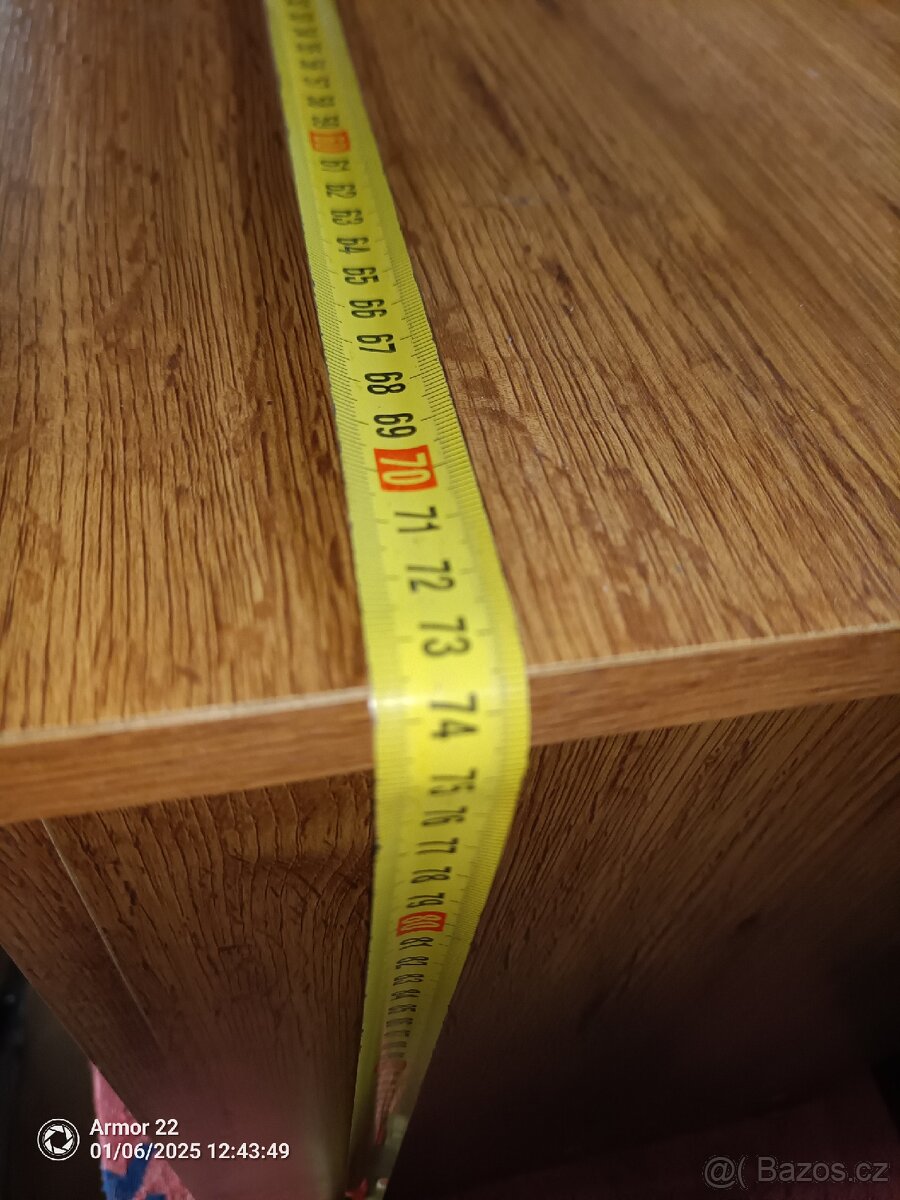 Obývací stěna a konferak - 14