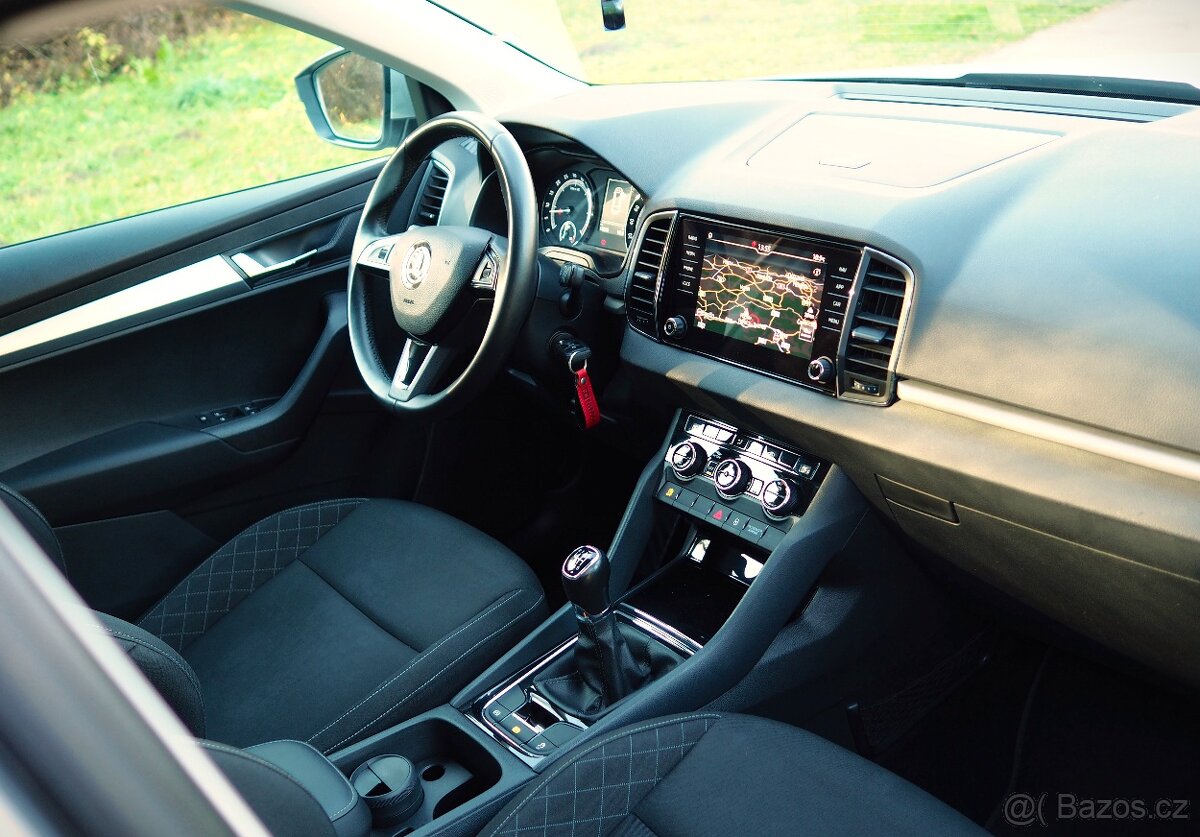 KAROQ 1.6 TDi 4-Valec,Executive,1/2019,Full LED,GPS,FRONT - 14
