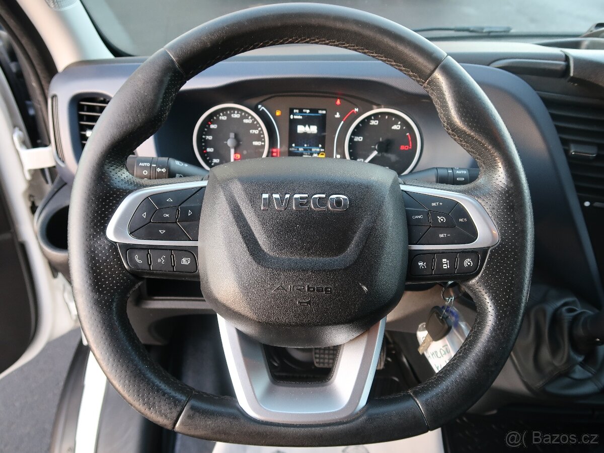 Iveco Daily 3.0 35S18,132kW,1majČR,L3H2,automat - 14
