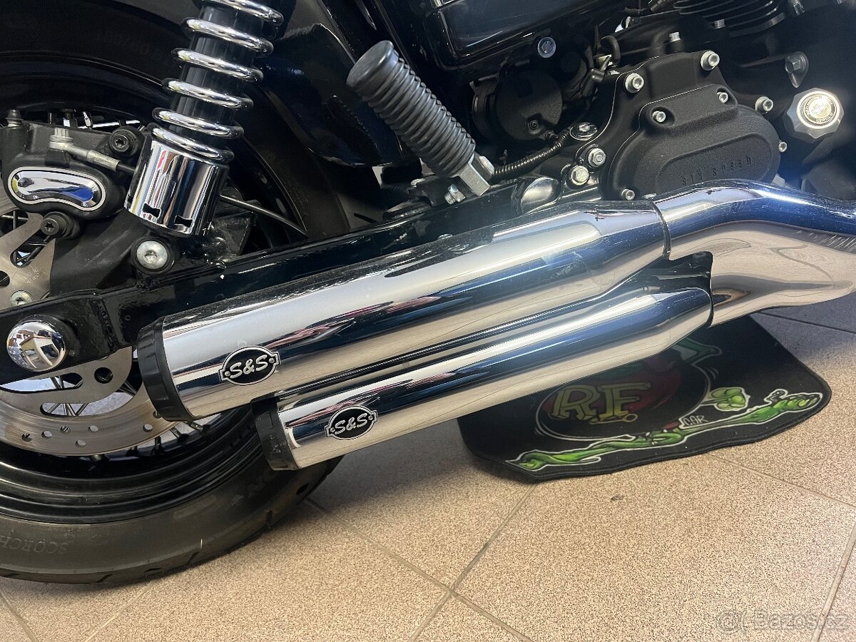 Harley Davidson Dyna Wide Glide - 14