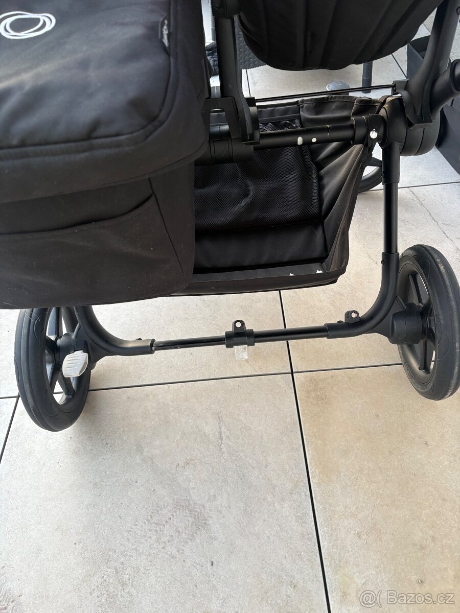BUGABOO Donkey 5 DUO Kompletní kočárek - 14