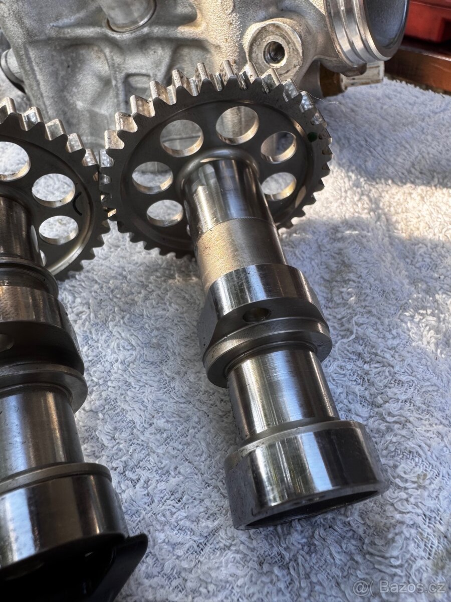 Hlava Husqvarna FC 250 2025 - 14