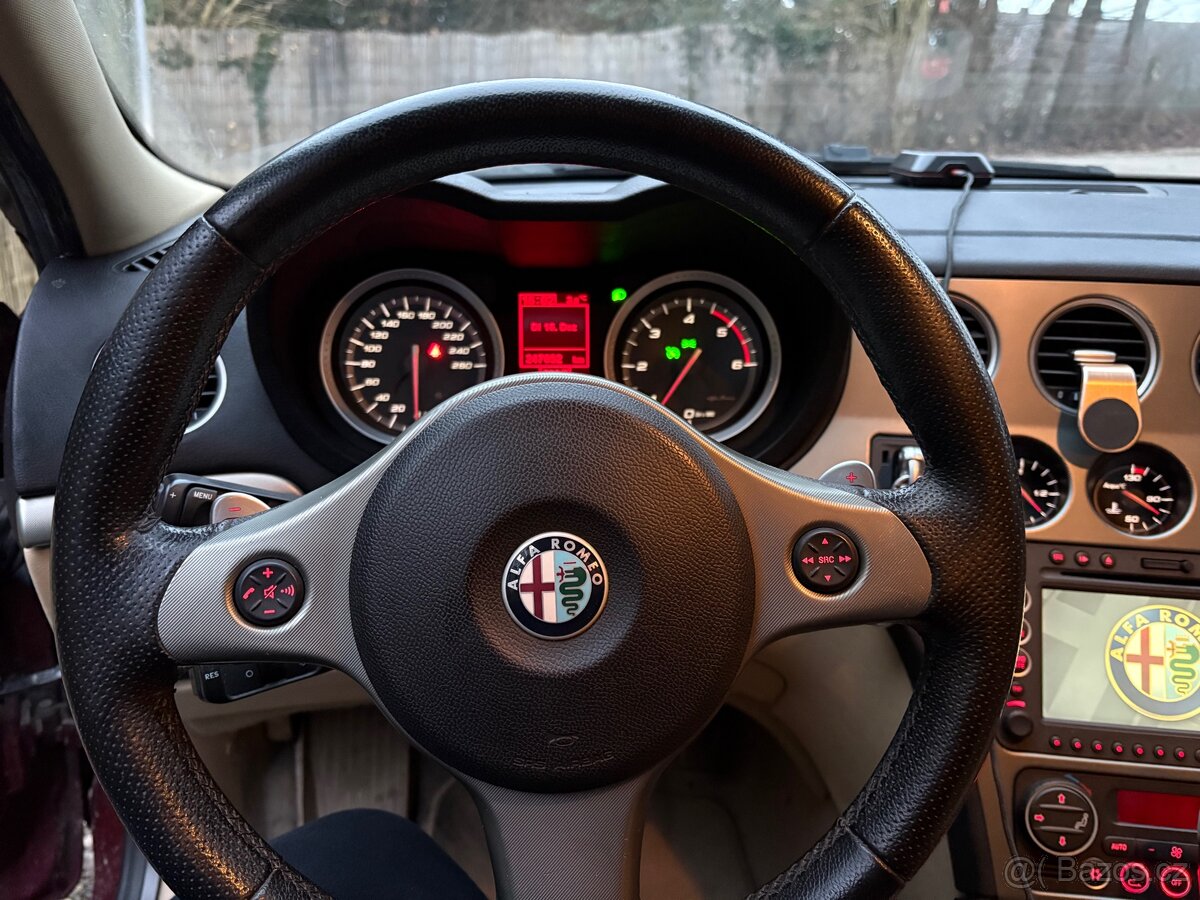 Alfa Romeo 159 2.4 jtd 147 kw facelift - 14