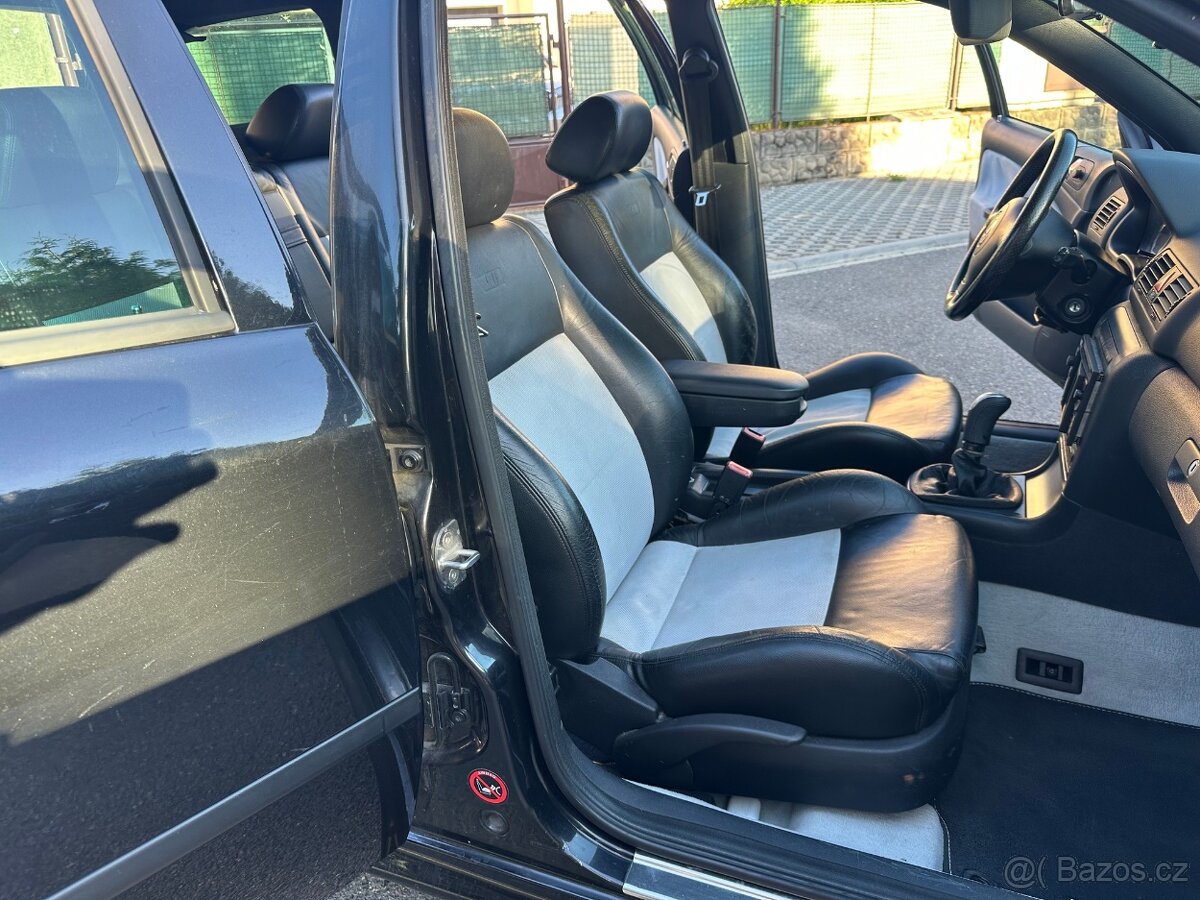 ŠKODA OCTAVIA 1 RS KOMBI 132 kW - 14