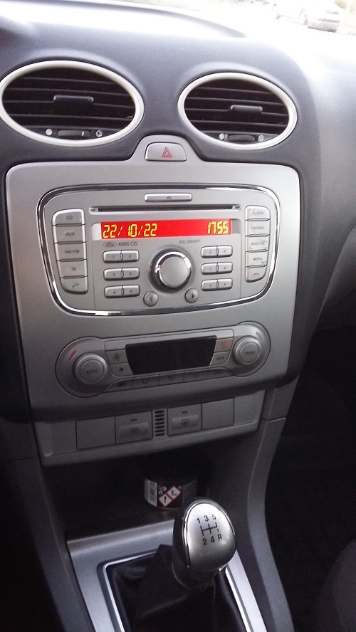 Prodám Ford Focus kombi, r.v. 2008, 1.6 benzín (74kW) - 14