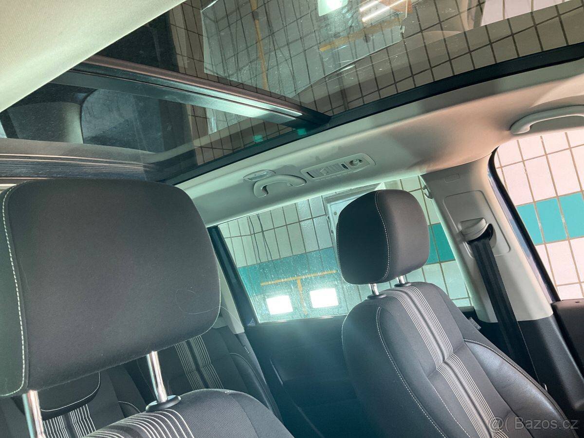 VW Sharan 2.0 TDI 103kW Match,DSG,7.míst,tažné,Xenon - 14