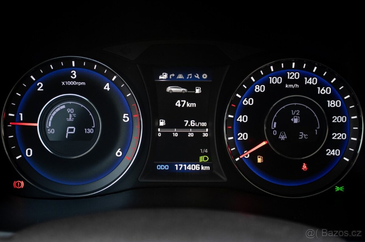 Hyundai i40 CW 1.7 CRDi 104kw AT/7 2017 - 14