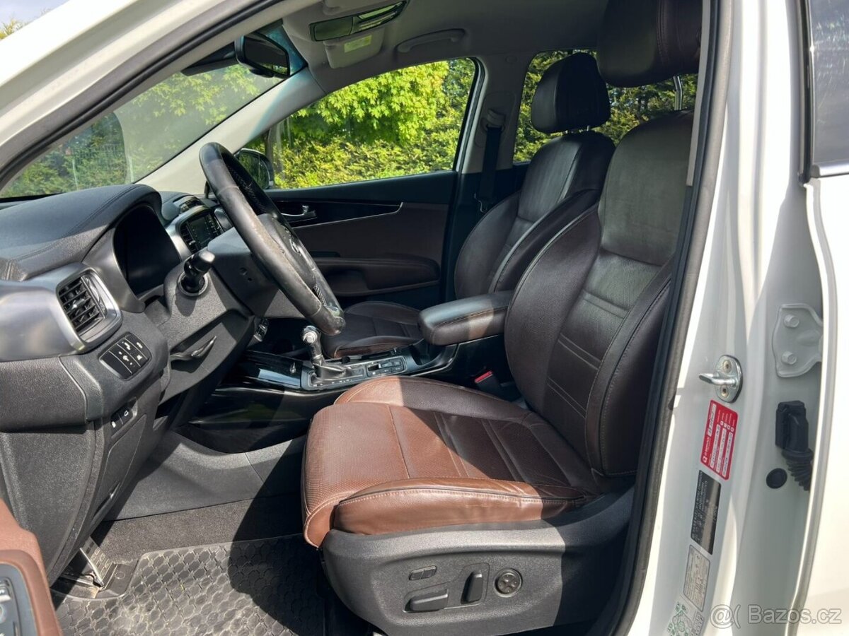 KIA Sorento - 14