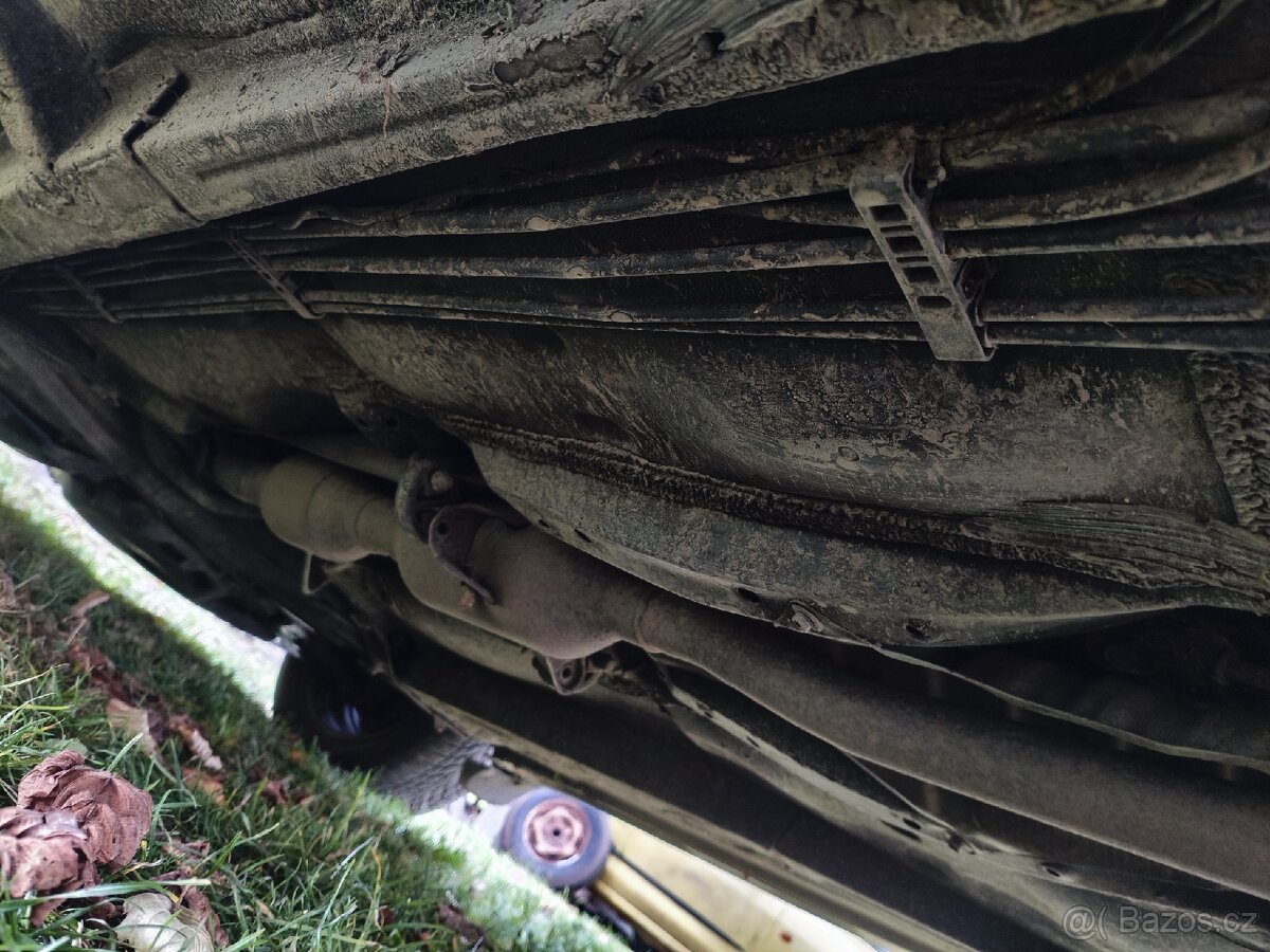 Toyota Corolla Verso 1.8 95kW 2008 - 14