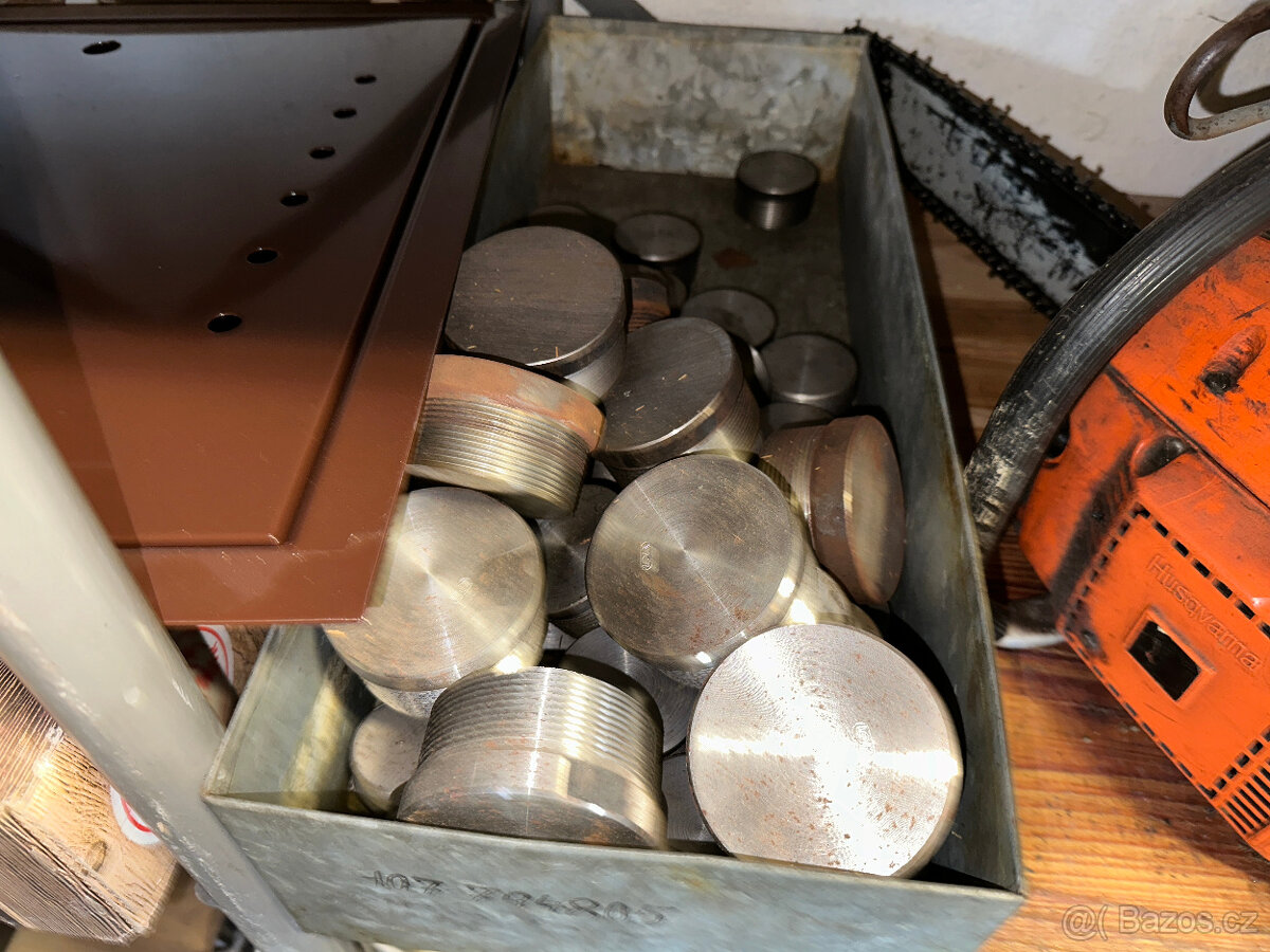 Instalatérský a plynárenský materiál mix - 14