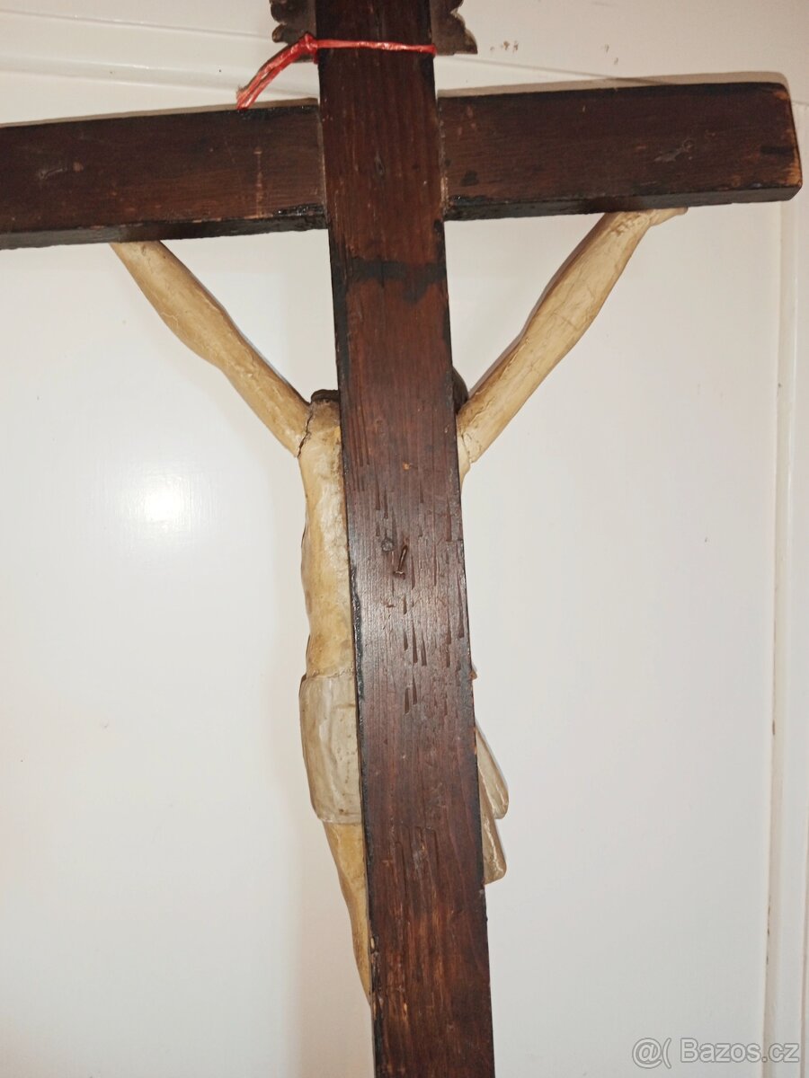 Pěkný hodně starý dřevěný Ježíš na kříži - 14
