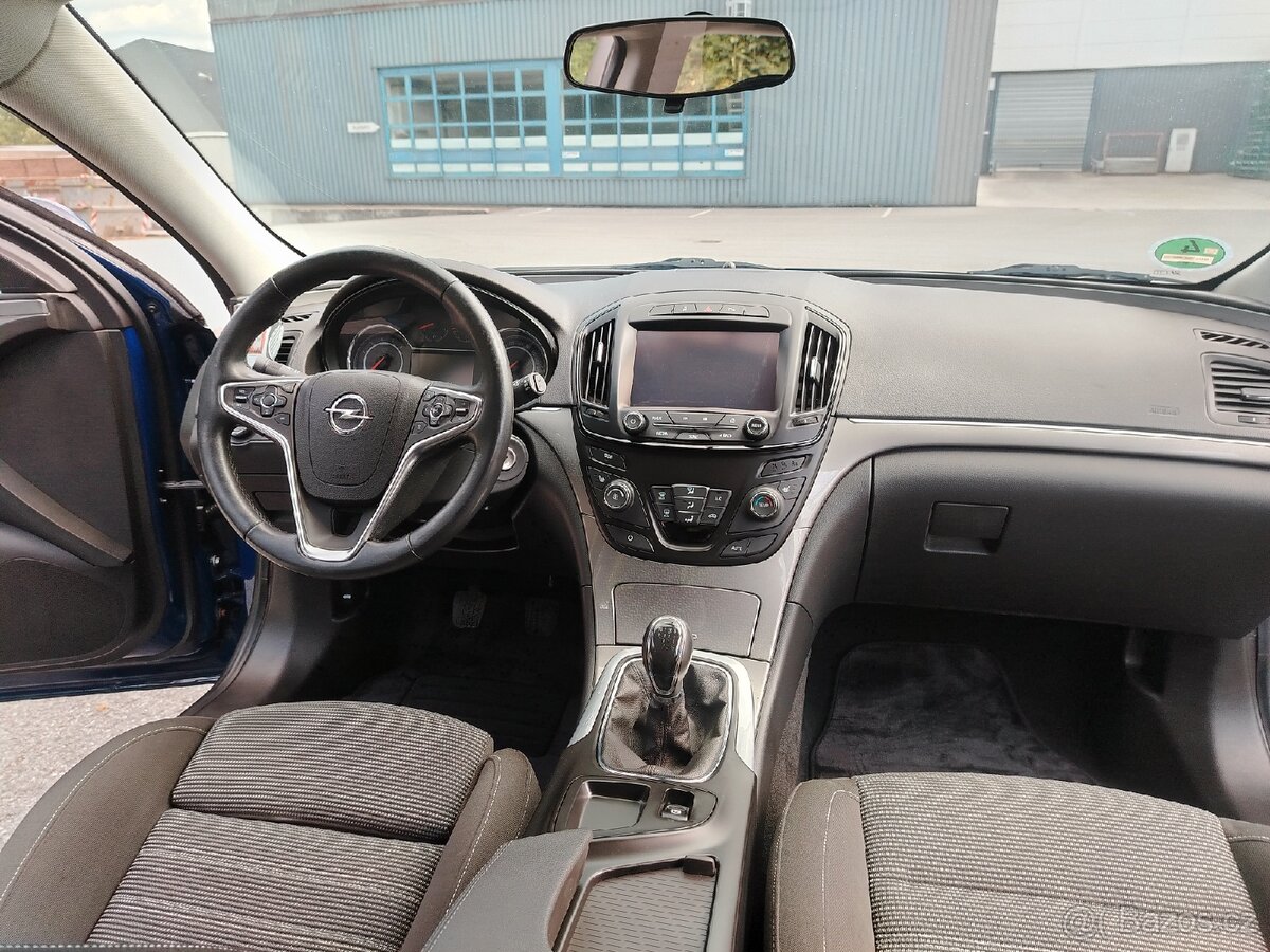 Opel Insignia 2016 / 2.0 Diesel / Facelift - 14