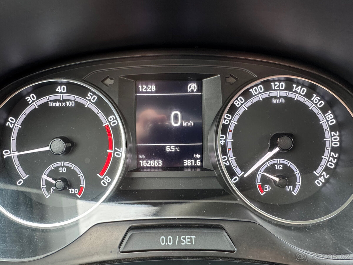 FABIA 1.0TSI 70kW AMBITION+ TOUR KOUPENO V ČR ODPOČET DPH - 14