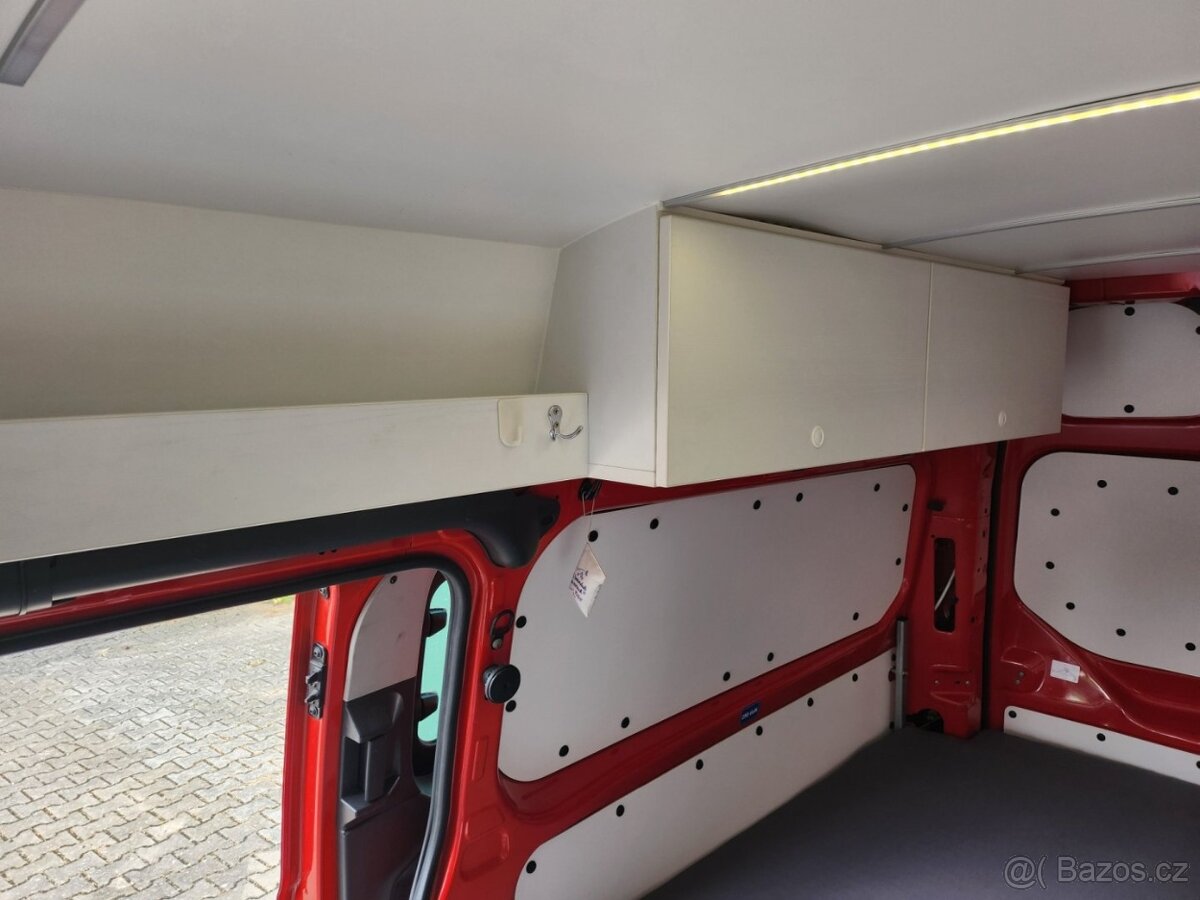 Ford Custom 2.0 tdci 96 kw ZADÁNO - 14