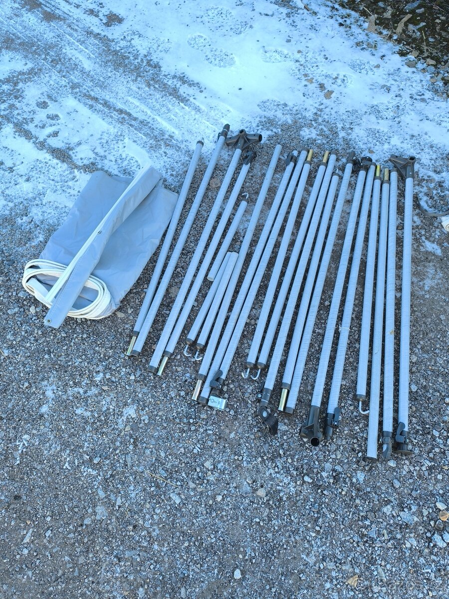 Předstan ke karavanu - 14