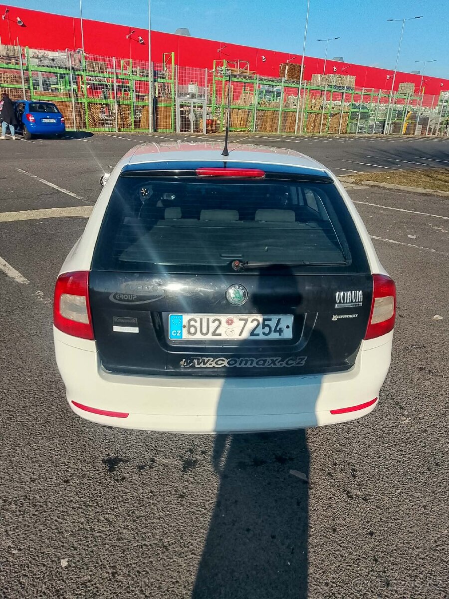 Škoda Octavia - 14