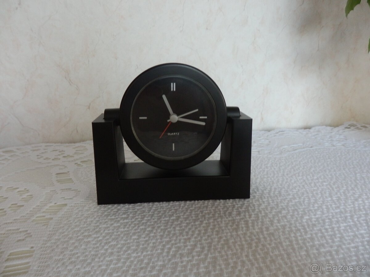 Mix do domácnosti - odsávačka, teploměr, krabička - 14