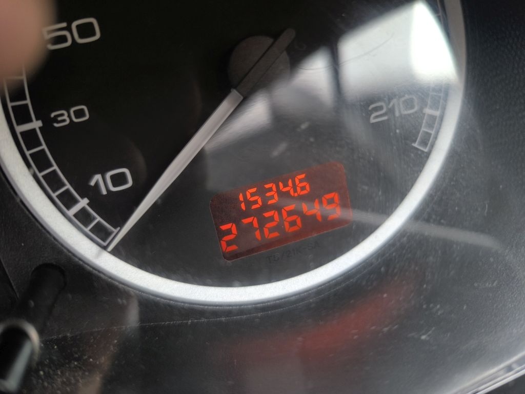 PEUGEOT 307 1,4i - 14