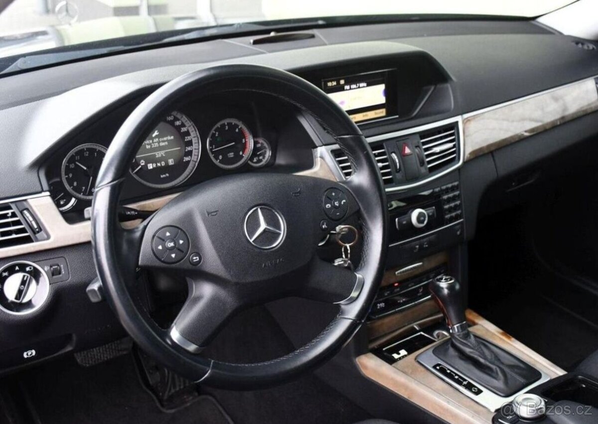 Mercedes-Benz Třídy E 220CDI ELEGANCE 125kW - 14